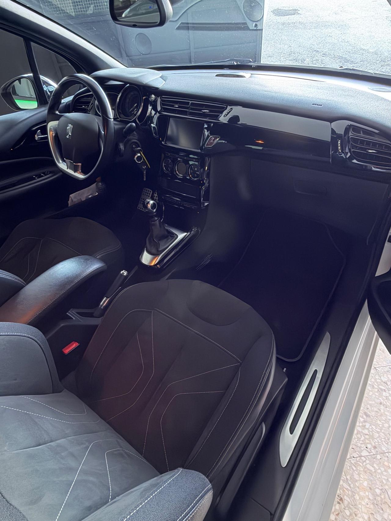 Ds DS3 3 BlueHDi 120 S&S Performance Line