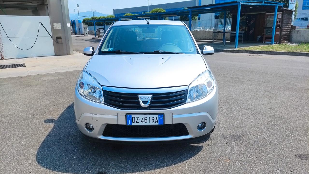 Dacia Sandero 1.4 8V GPL NEOPATENTATI - 2010