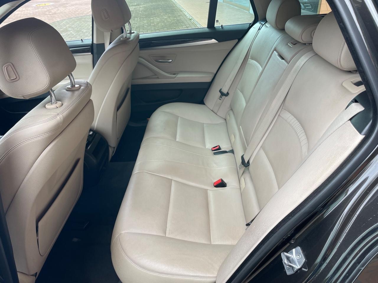 Bmw 520 520d xDrive Touring Luxury
