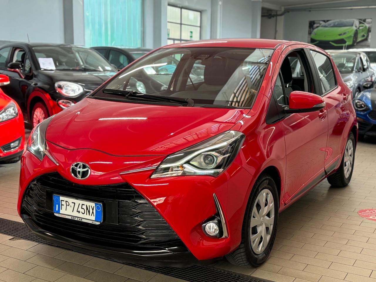 Toyota Yaris 1.0 5 porte PREZZO REALE garanzia 12 mesi