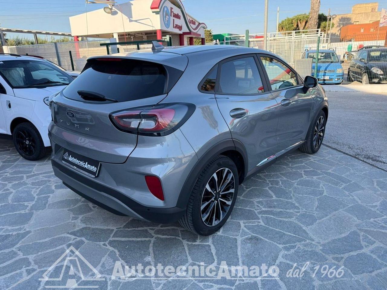 Ford Puma 1.0 EcoBoost Hybrid 125 CV S&S aut. ST-Line