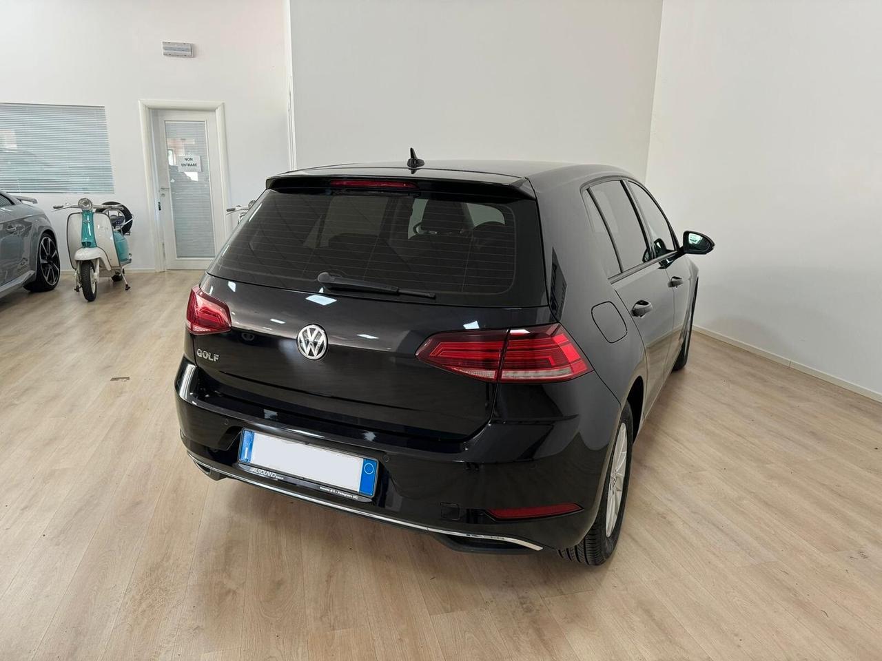 Volkswagen Golf 5p 1.0 tsi Trendline Tech **** NEOPATENTATI****