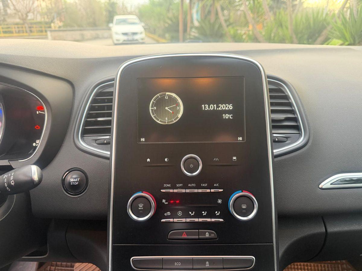 RENAULT - Scénic - TCe 140 CV EDC FAP Intens