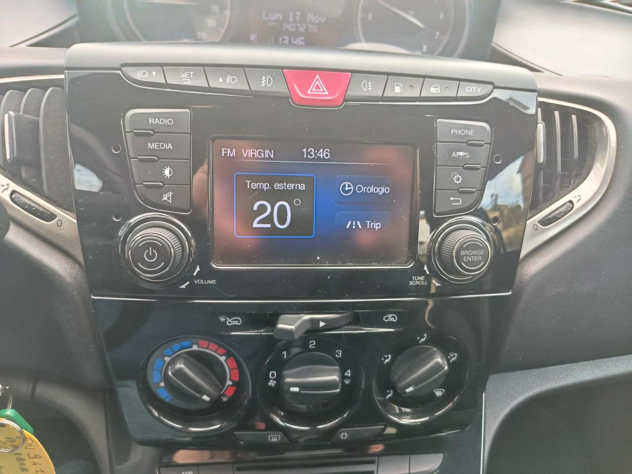 Lancia Ypsilon 1.2 69 CV 5 porte GPL Ecochic Gold