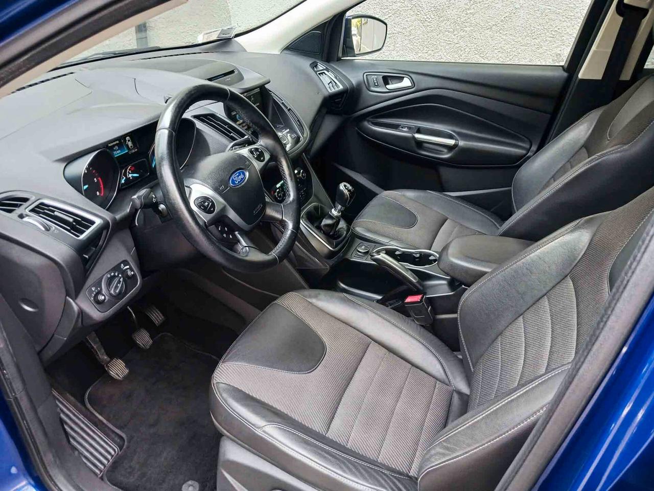 Ford Kuga 4WD Titanium - Tetto - EURO 6