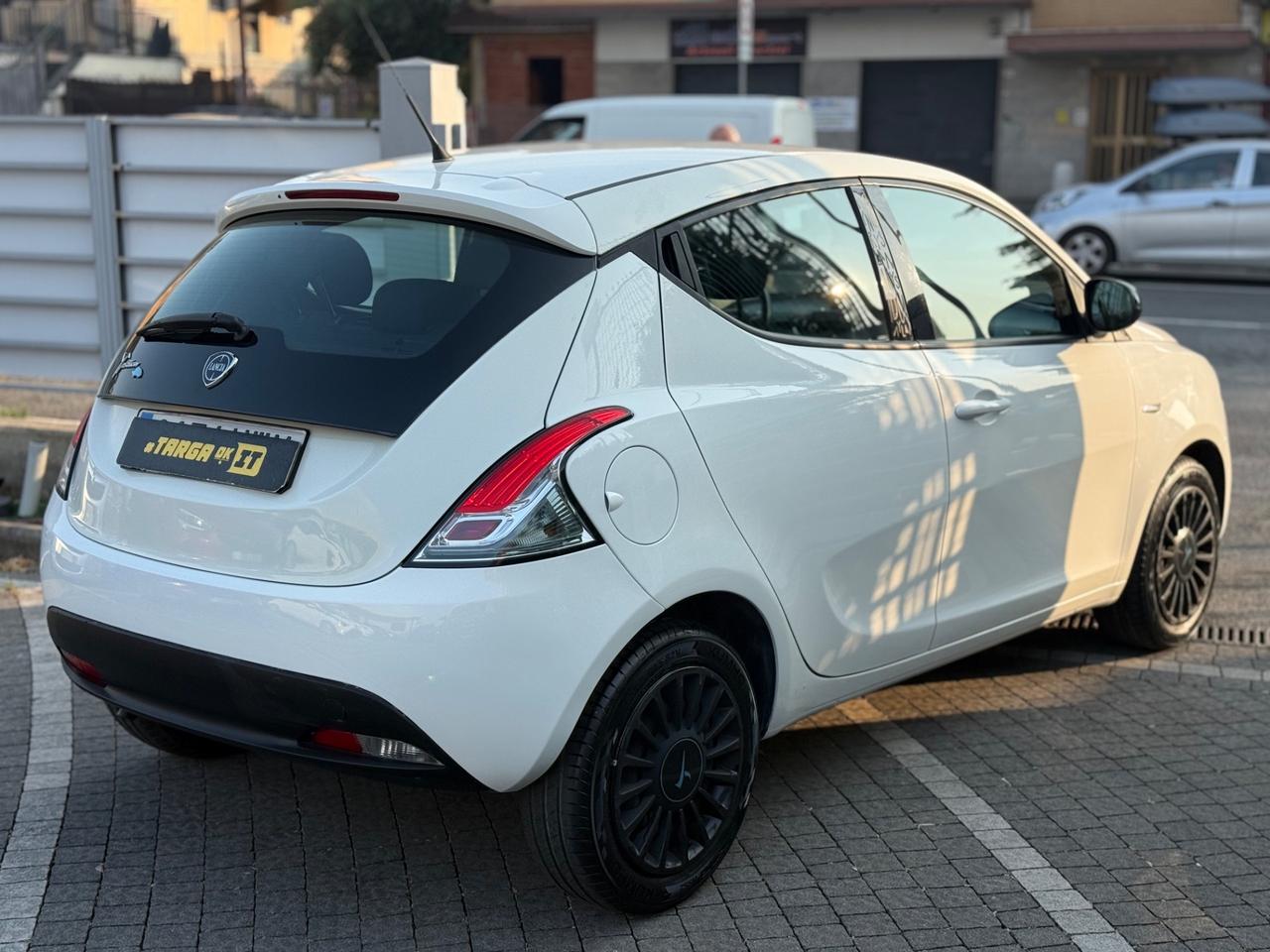 Lancia Ypsilon 1.2 69 CV 5 porte Elefantino + GARANTITA
