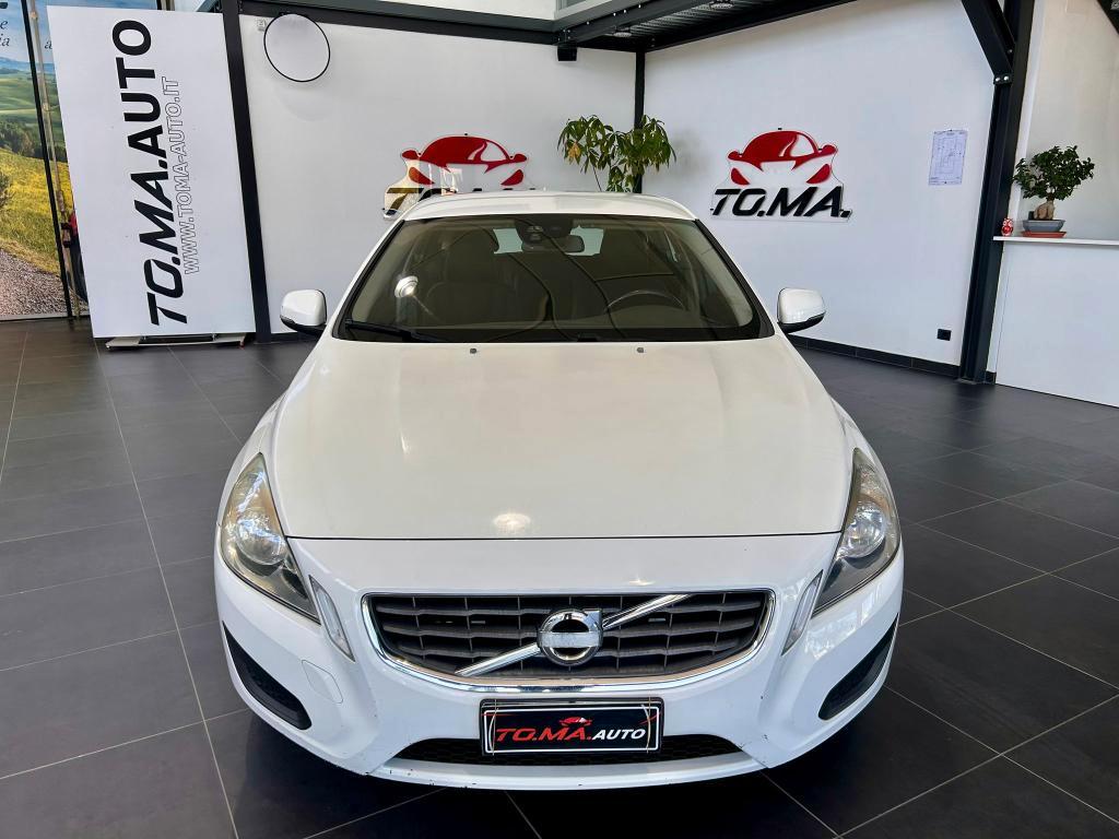 Volvo V60 2.0 d3 Momentum