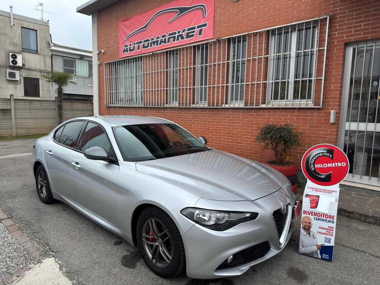 Alfa Romeo Giulia 2.2 Turbodiesel 150 CV AT8