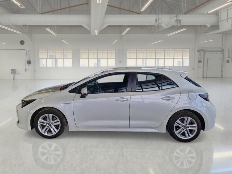 TOYOTA COROLLA 1.8 HYBRID BUSINESS AUTO 5 PORTE BERLINA