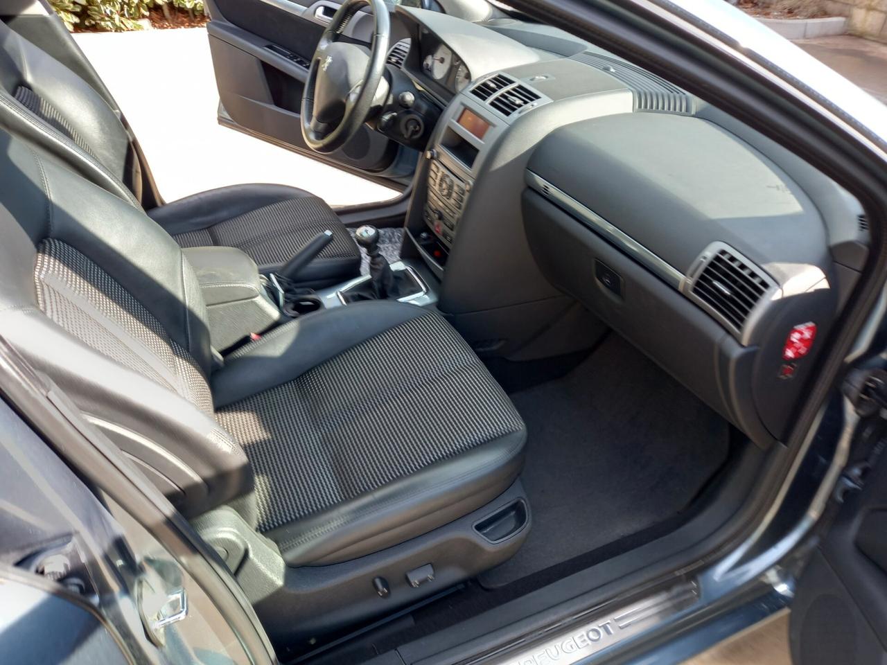 Peugeot 407 2.0 HDi Sport Pack Tecno SOLO 70000 KM!!!!!