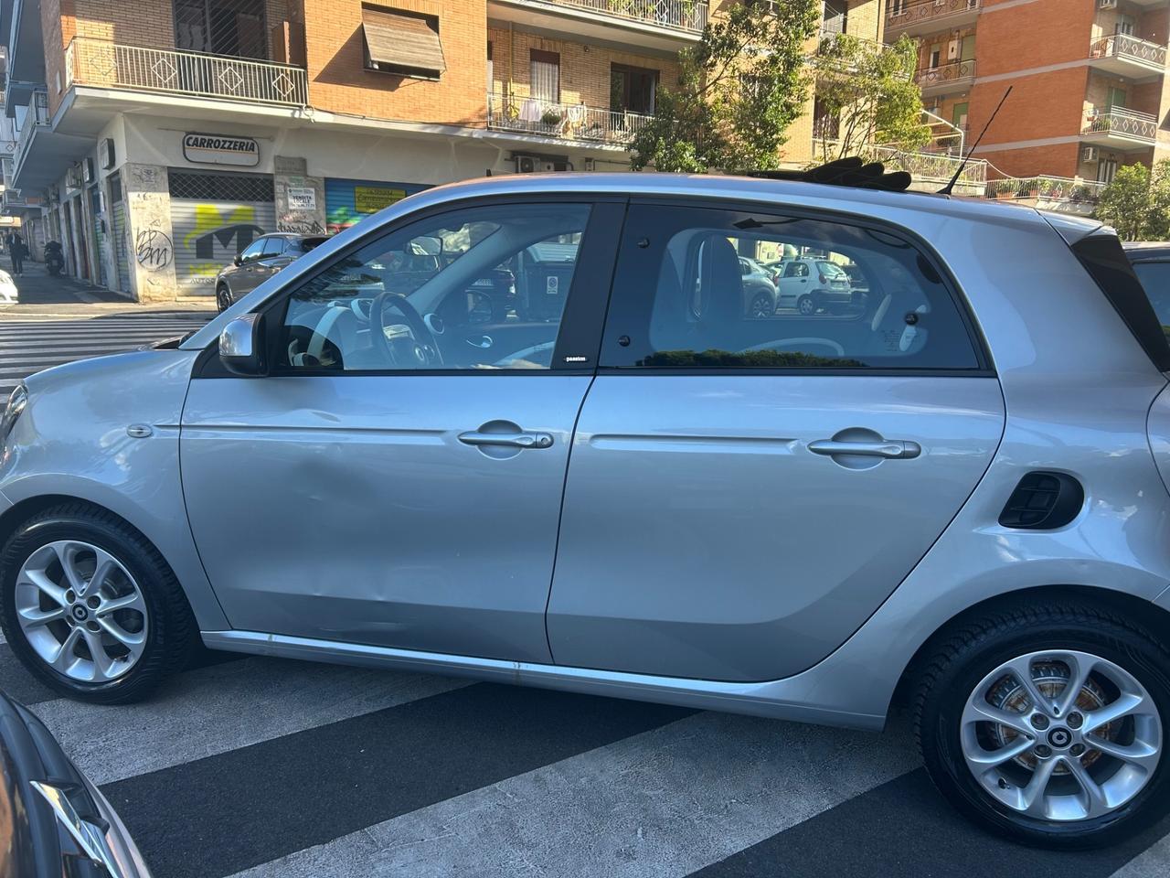 Smart ForFour 70 1.0 tetto apribile