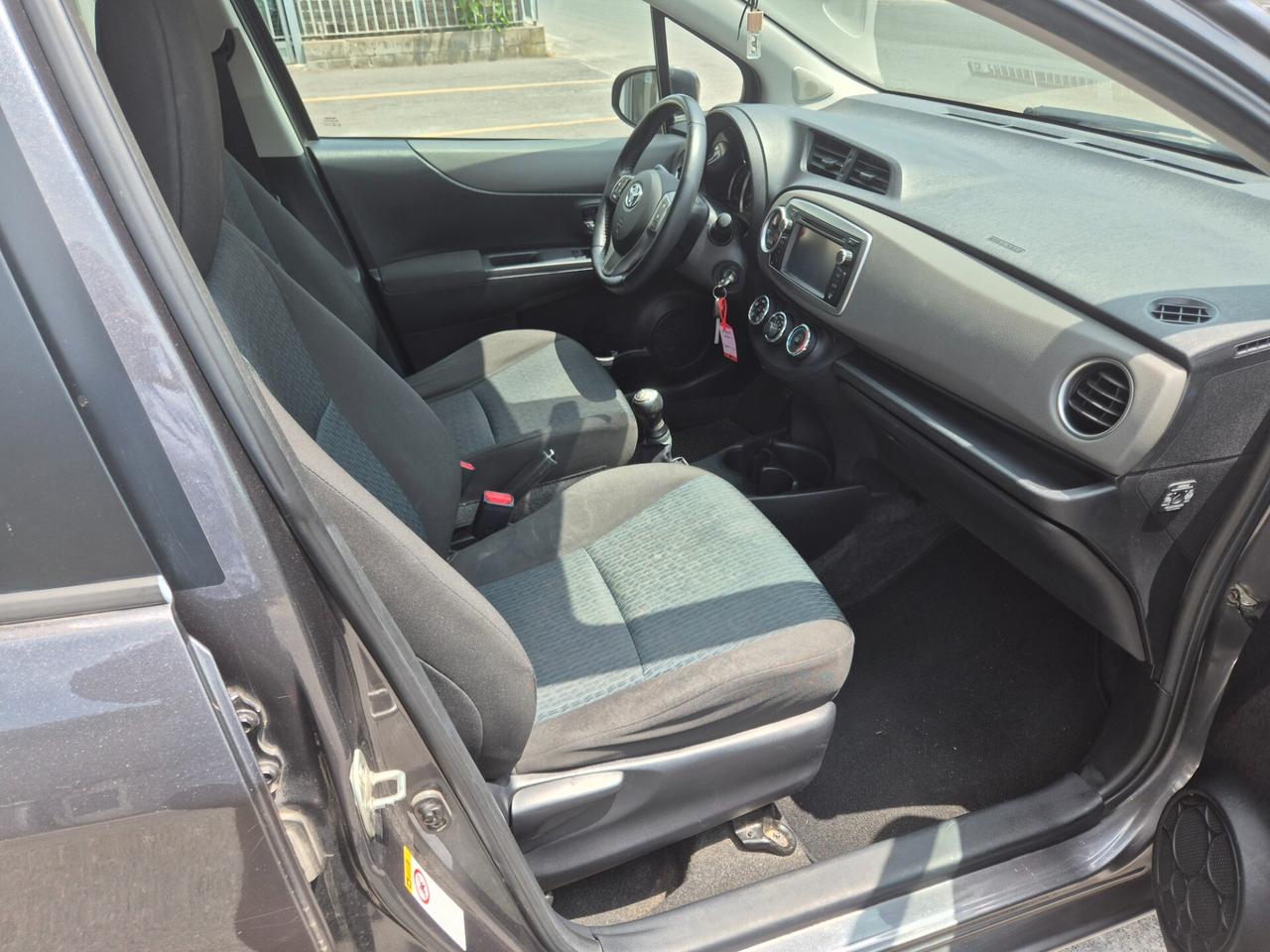 Toyota Yaris 1.0 5 porte Lounge BELLISSIMA