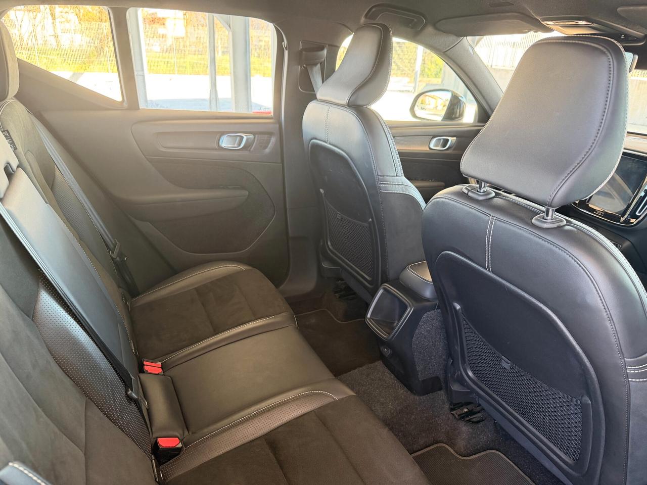 Volvo XC40 AWD R-Design