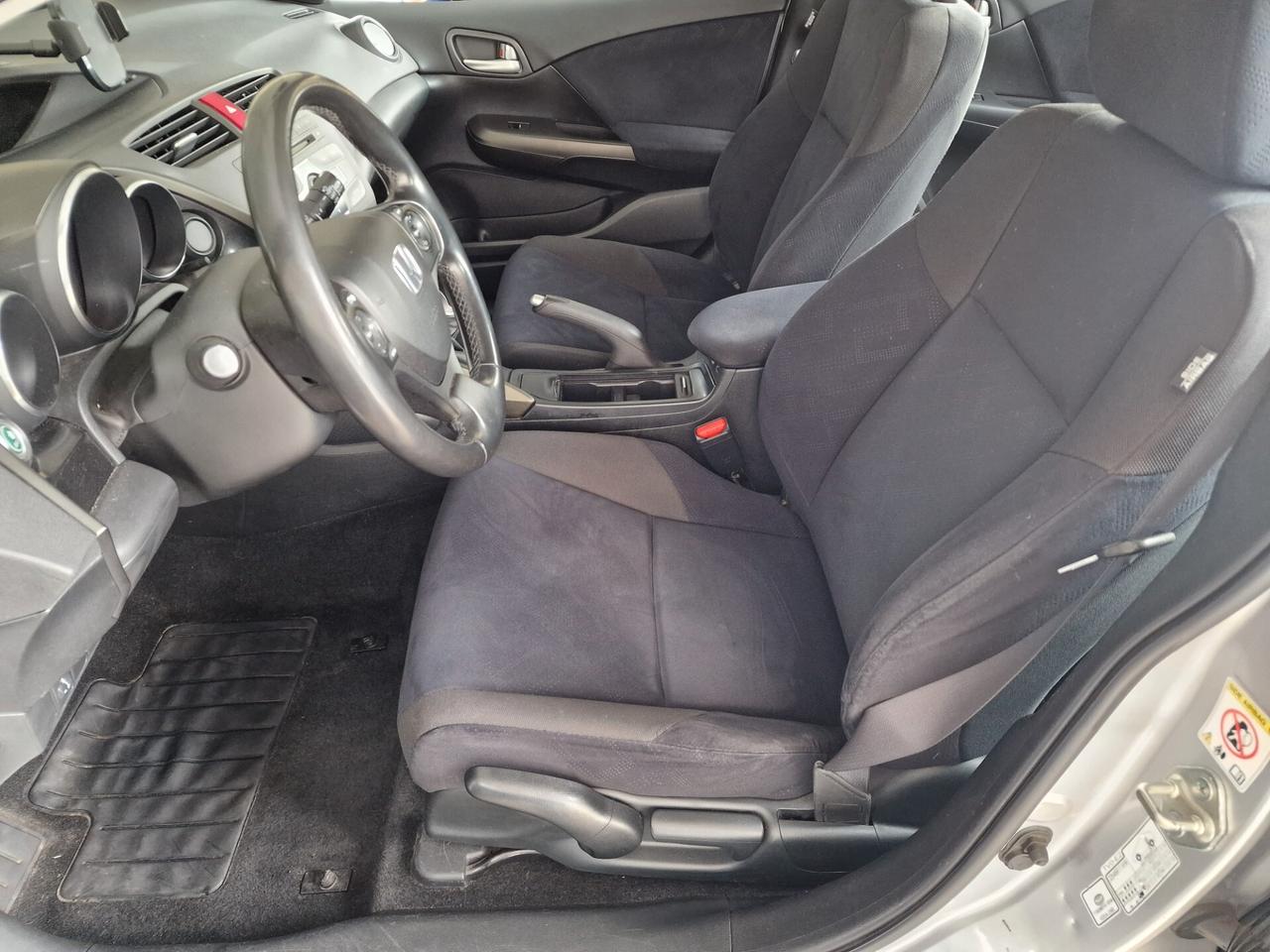 Honda Civic 1.4 i-VTEC Sport 2012