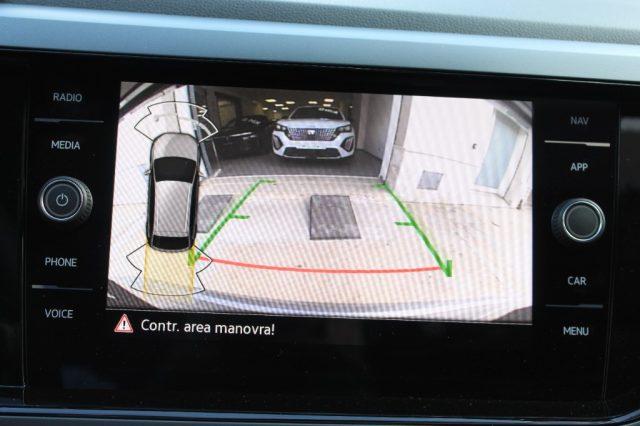 VOLKSWAGEN Taigo 1.0 TSI 115 CV R-Line-KM0 TETTO APRIBILE