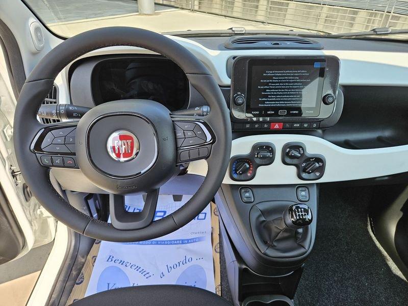 FIAT Panda Panda 1.0 FireFly S&S Hybrid Pandina CROSS