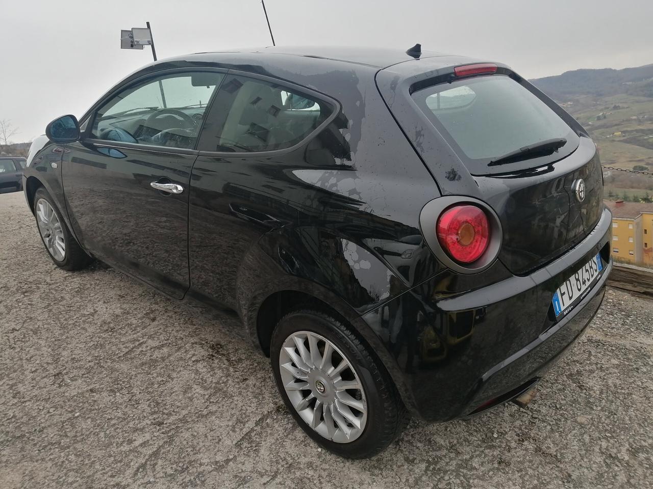 Alfa Romeo MiTo 1.4 78 CV Distinctive GPL