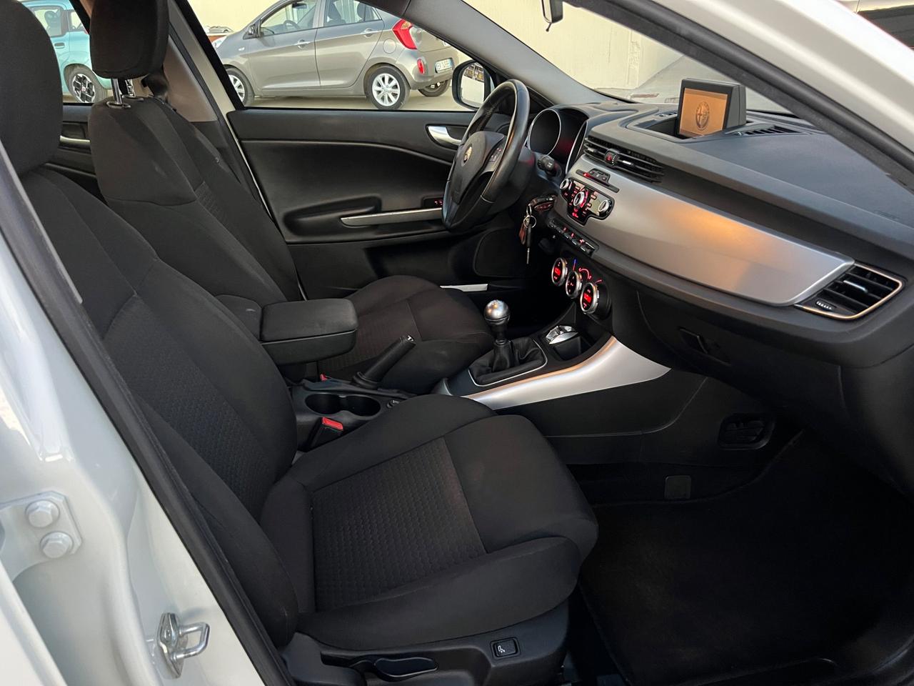 Alfa Romeo Giulietta 1.6 JTDm 105 CV 2013