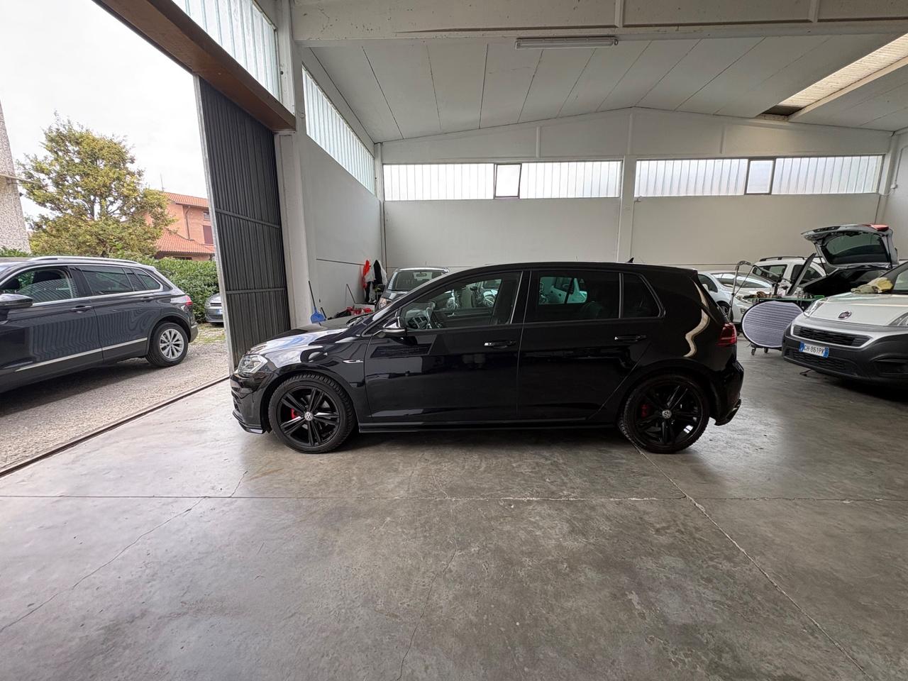 Volkswagen Golf 1.4 TSI 125 CV 5p Sport r-line km digitale