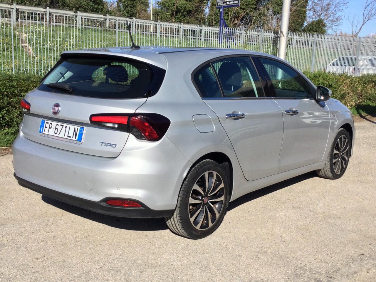 Fiat Tipo 1.6 Mjt S&S 5 porte Lounge