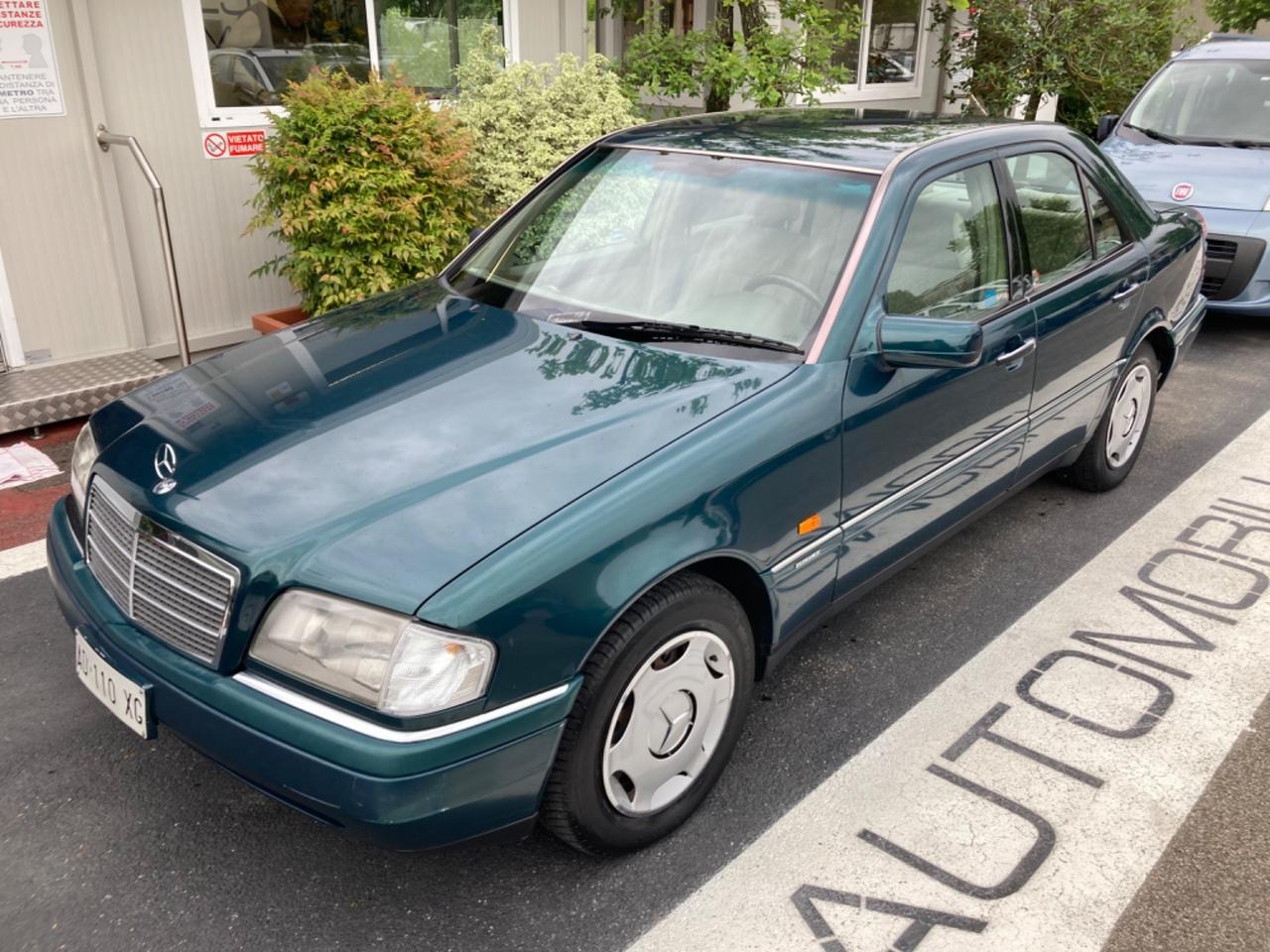 MERCEDES C200 BERLINA BENZINA (DA VETRINA)