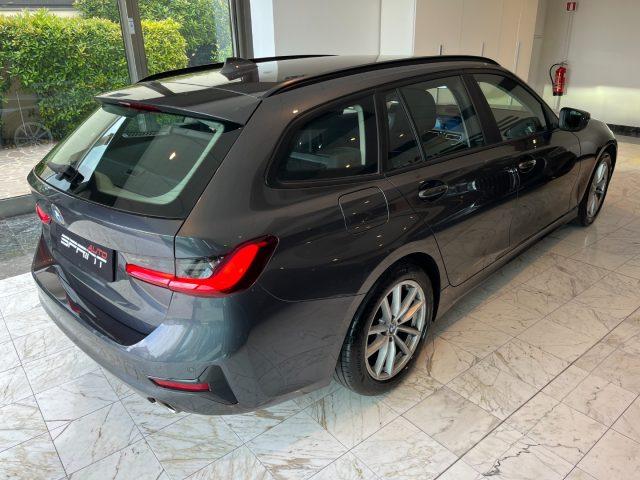 BMW 318 iA Touring Business Advantage StepTronic 156cv