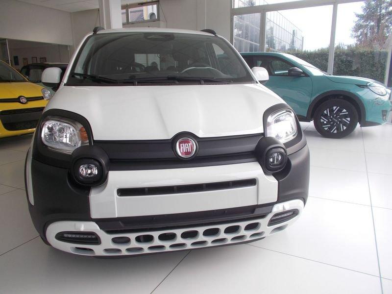 FIAT Panda 1.0 FireFly 70cv S&S Hybrid Pandina CROSS 338.7575187
