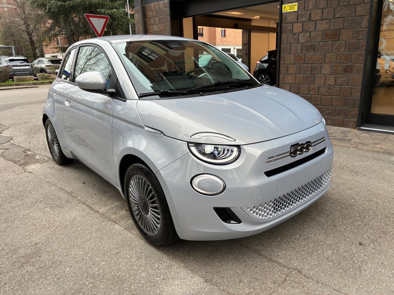 Fiat 500 Berlina Hybrid Torino