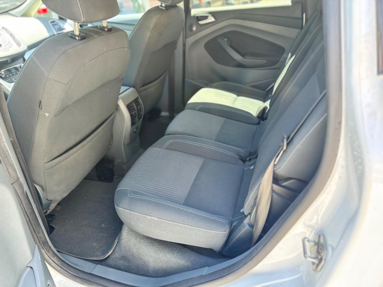 Ford C-Max 1.6 TDCi 115CV Titanium Business 2015