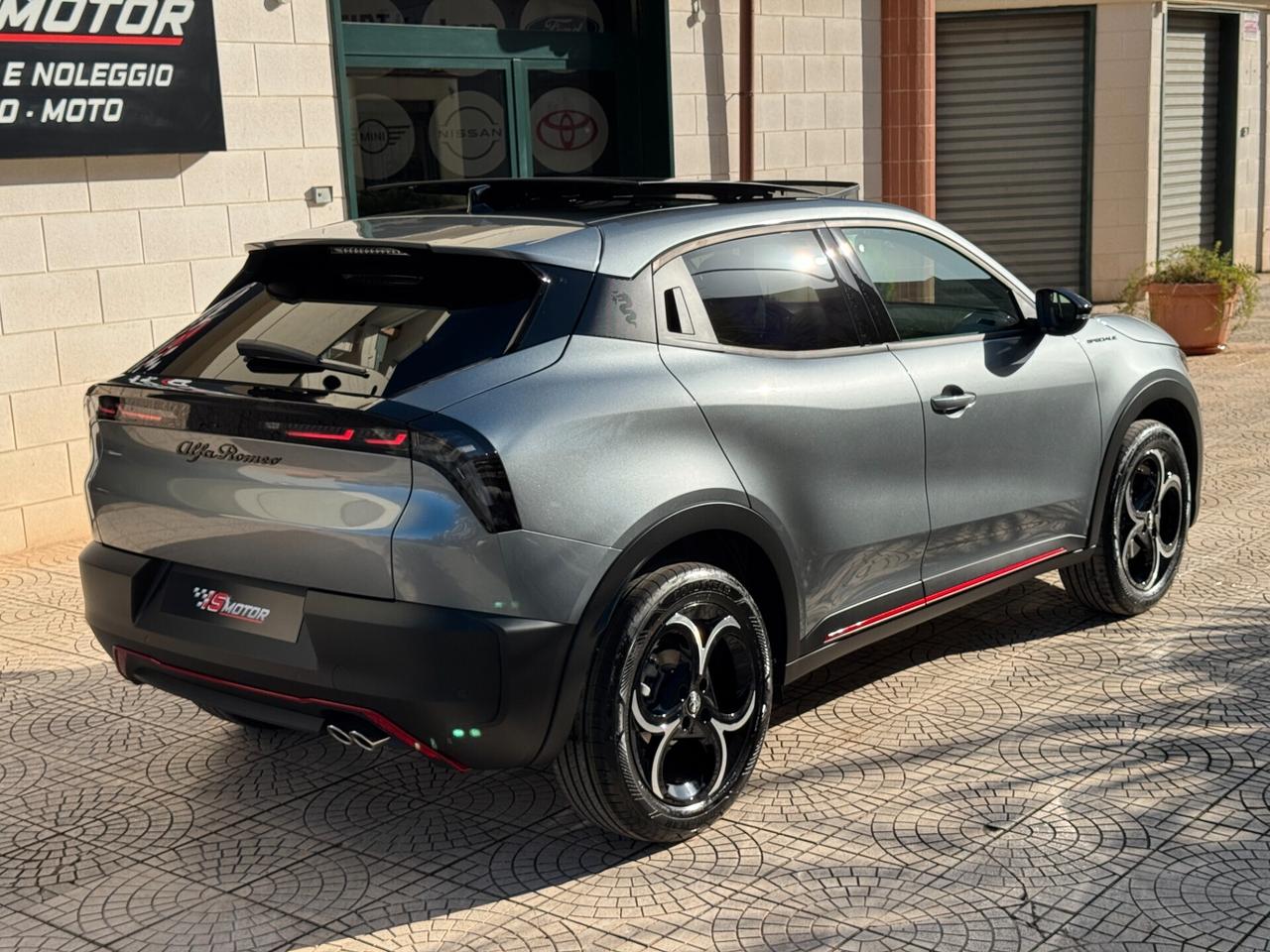 ALFA ROMEO JUNIOR 1.2 IBRIDA SPECIALE 145CV EDCT6 KM0 TETTO APRIBILE