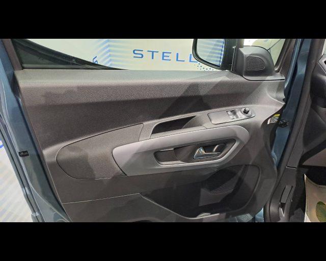 FIAT Doblo Passo Lungo 1.5 d 130cv auto