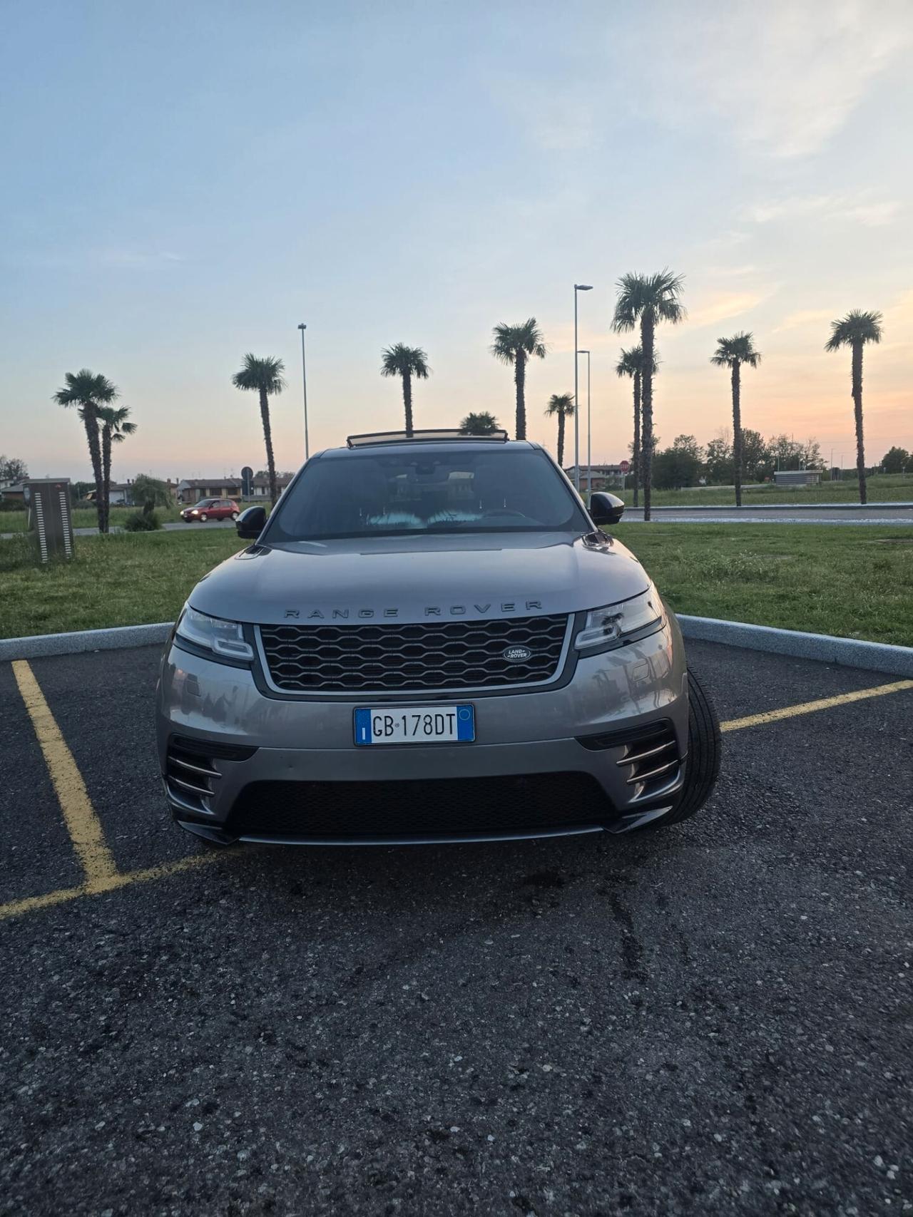 Land Rover Range Velar 2.0D I4 240 CV R-Dynamic S