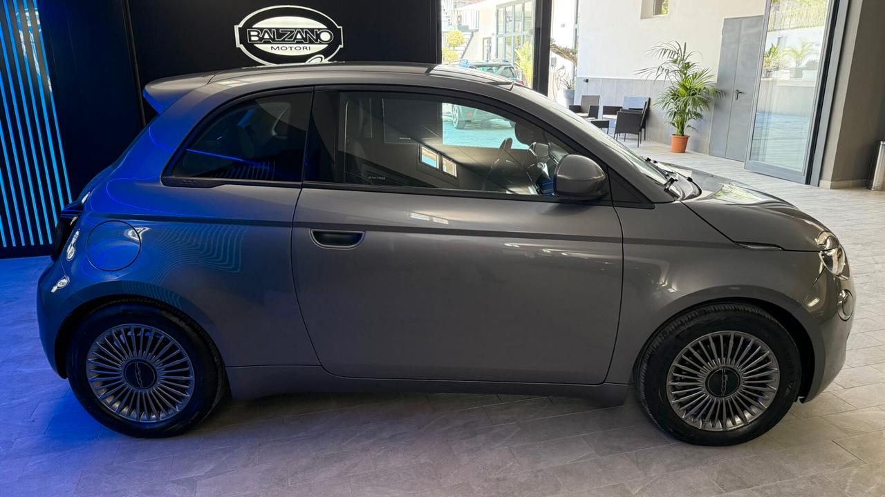 FIAT 500e BERLINA ICON 42 KWH 2024