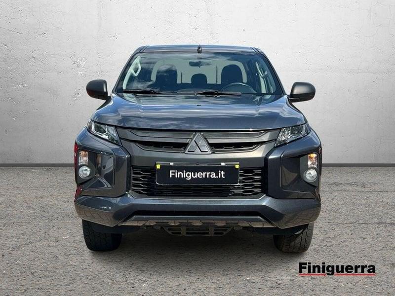 Mitsubishi L200 L200 cl.cab 2.3d Invite Connect 4wd 150cv