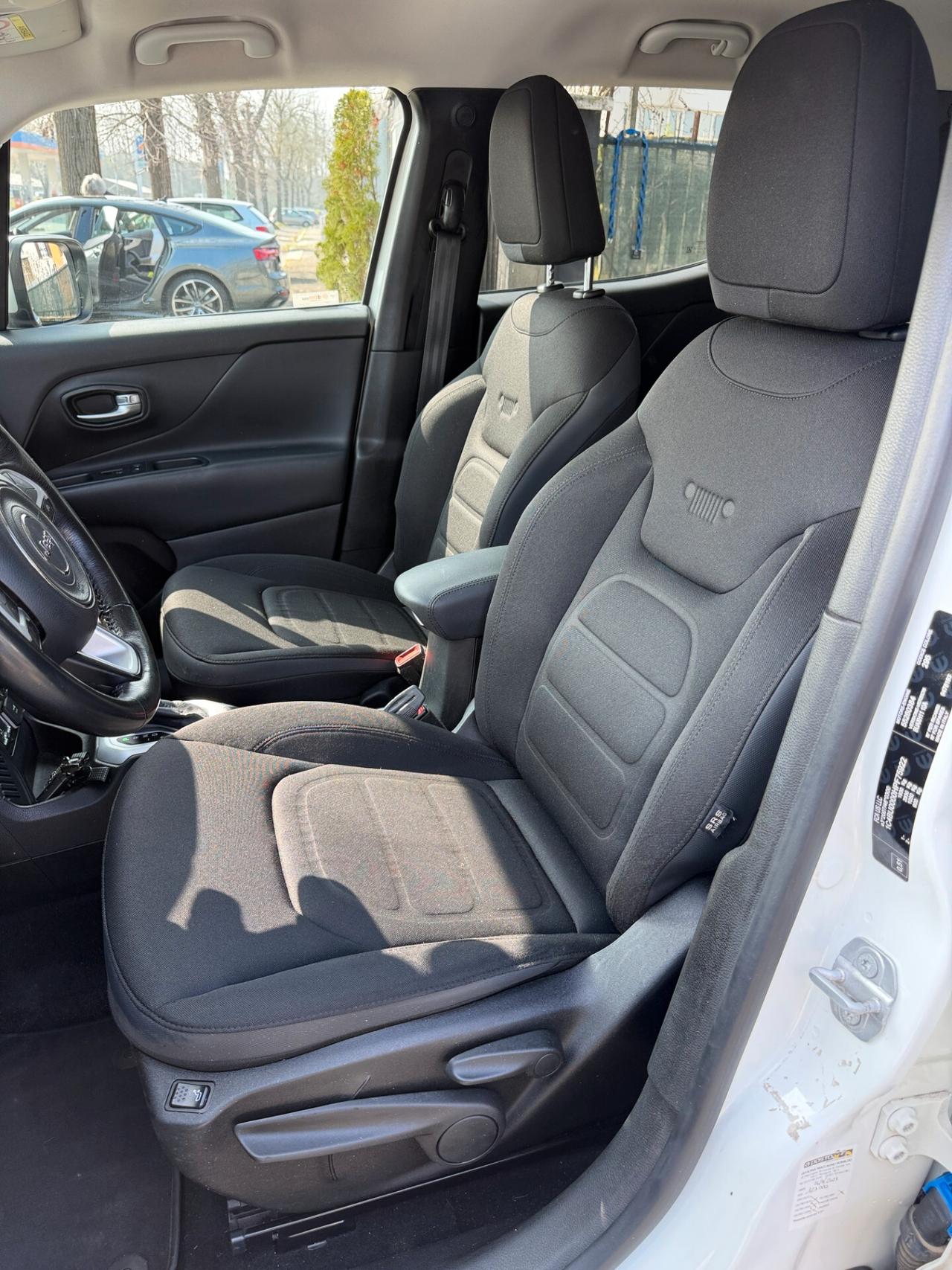 Jeep Renegade 1.6 Mjt DDCT 120 CV Limited