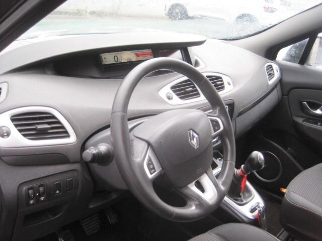Renault Scenic Scénic X-Mod 1.5 dCi 110CV Dynamique