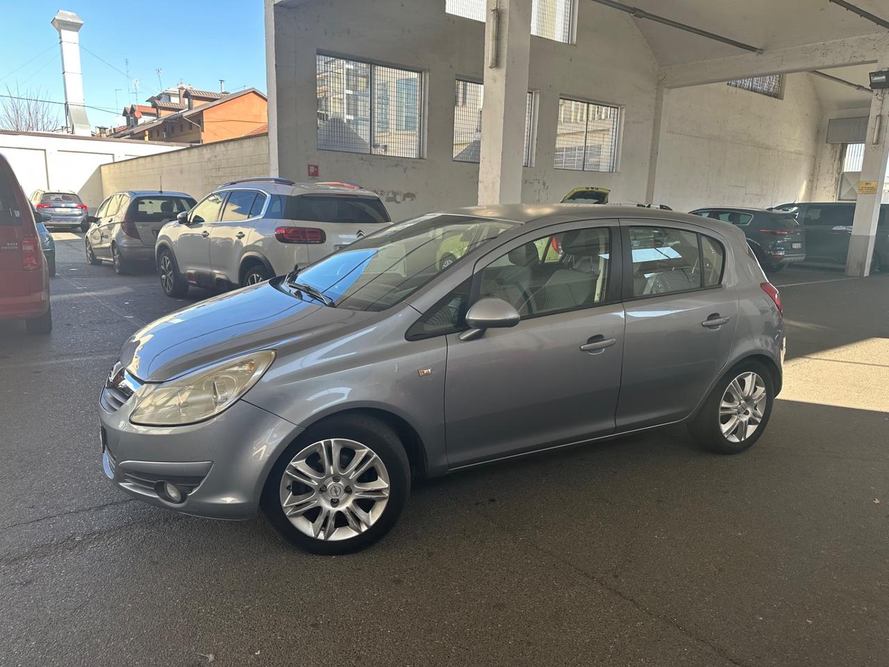 Opel Corsa 1.2 5 porte Easytronic Club