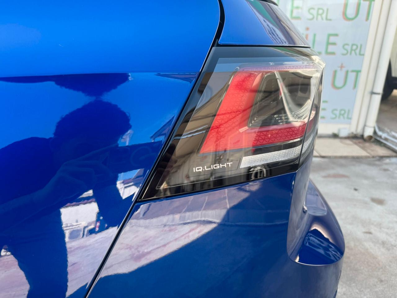 Volkswagen Golf 2.0 TSI DSG 4Motion R