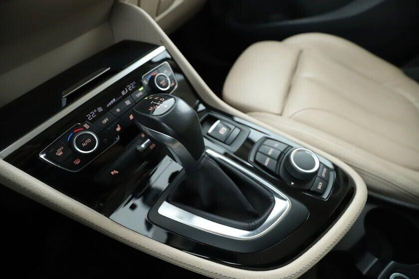 Bmw 216d Active Tourer Luxury Pelle/Led