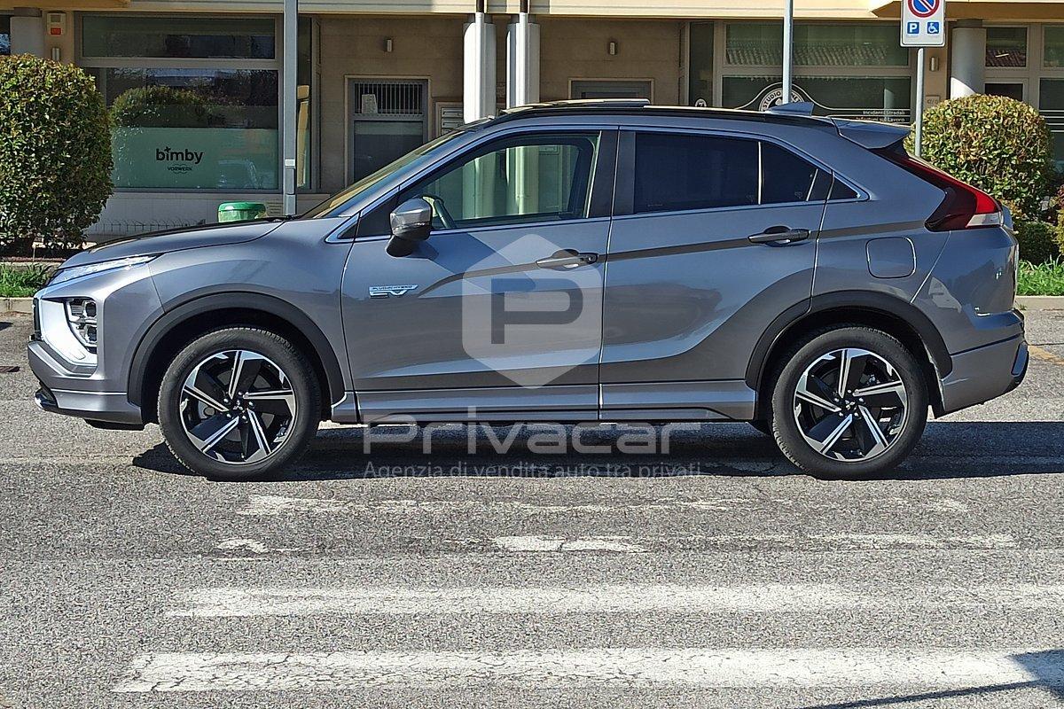 MITSUBISHI Eclipse Cross 2.4 MIVEC 4WD PHEV Diamond SDA