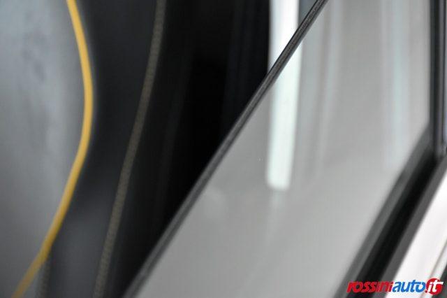 SKODA Superb 2.0 TDI 150 CV DSG STYLE + R18 + ALCANTARA LOUNGE