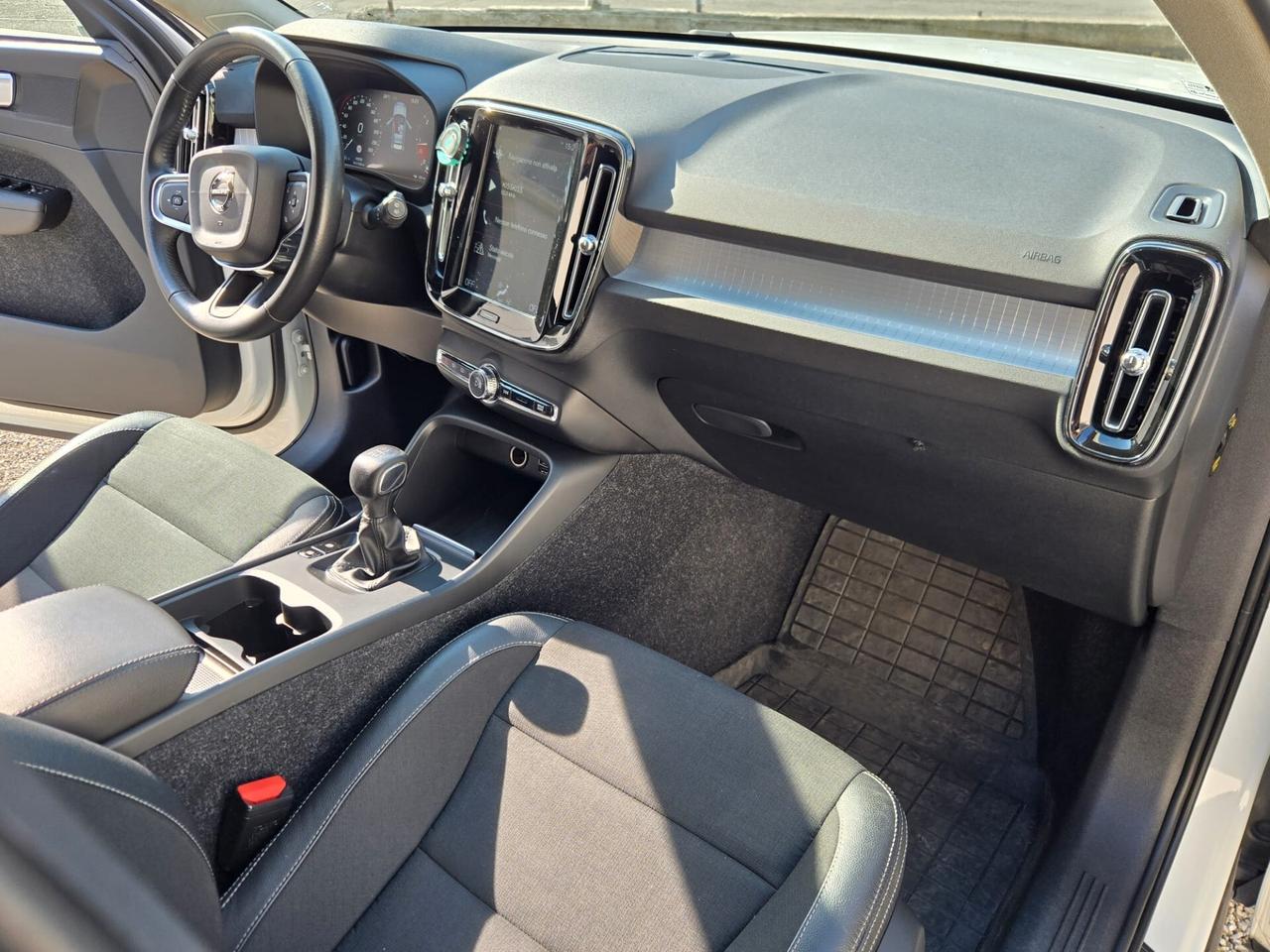 Volvo XC40 D3 Geartronic Business Plus