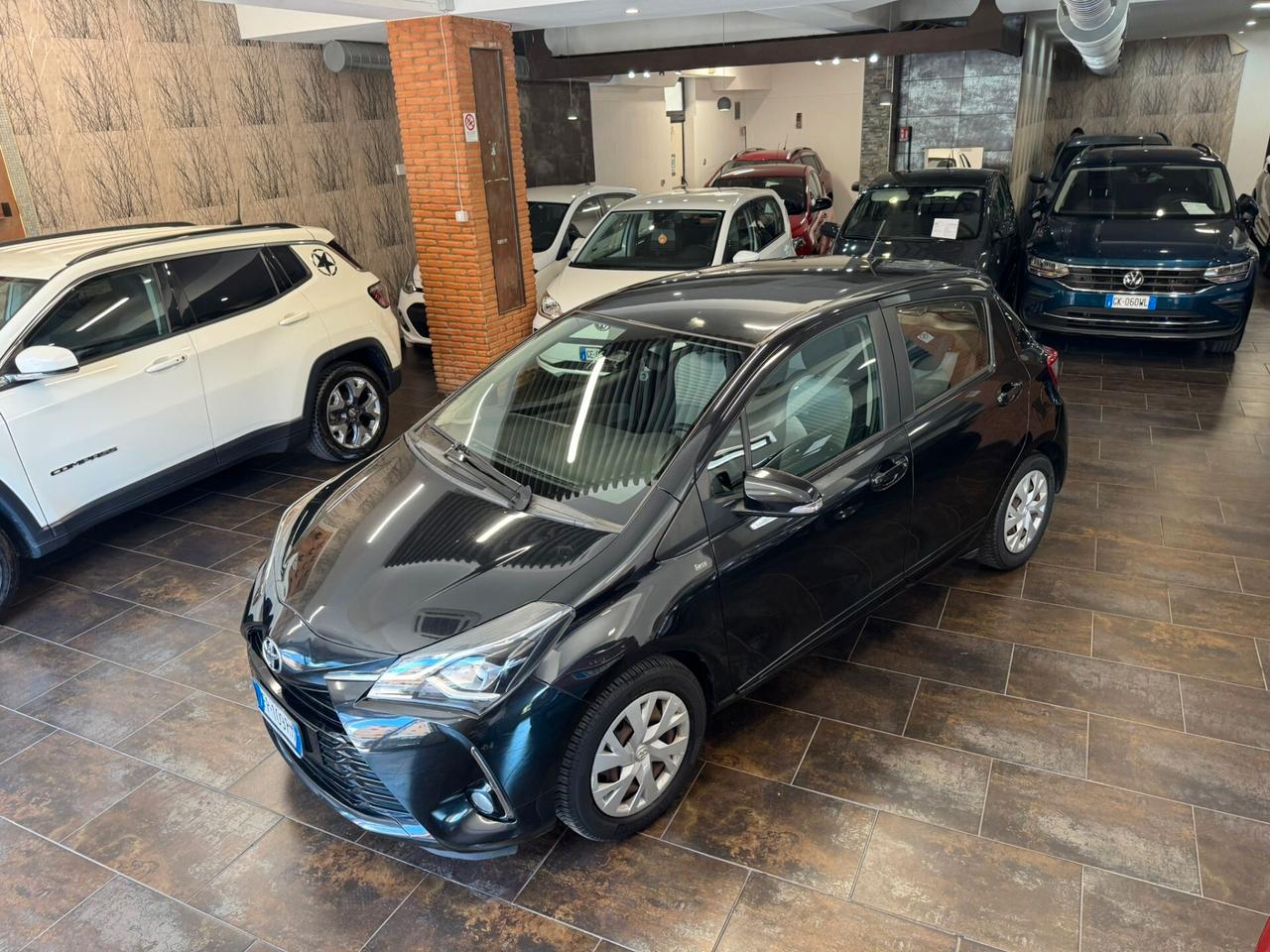 Toyota Yaris 1.0 72 CV 5 porte Active