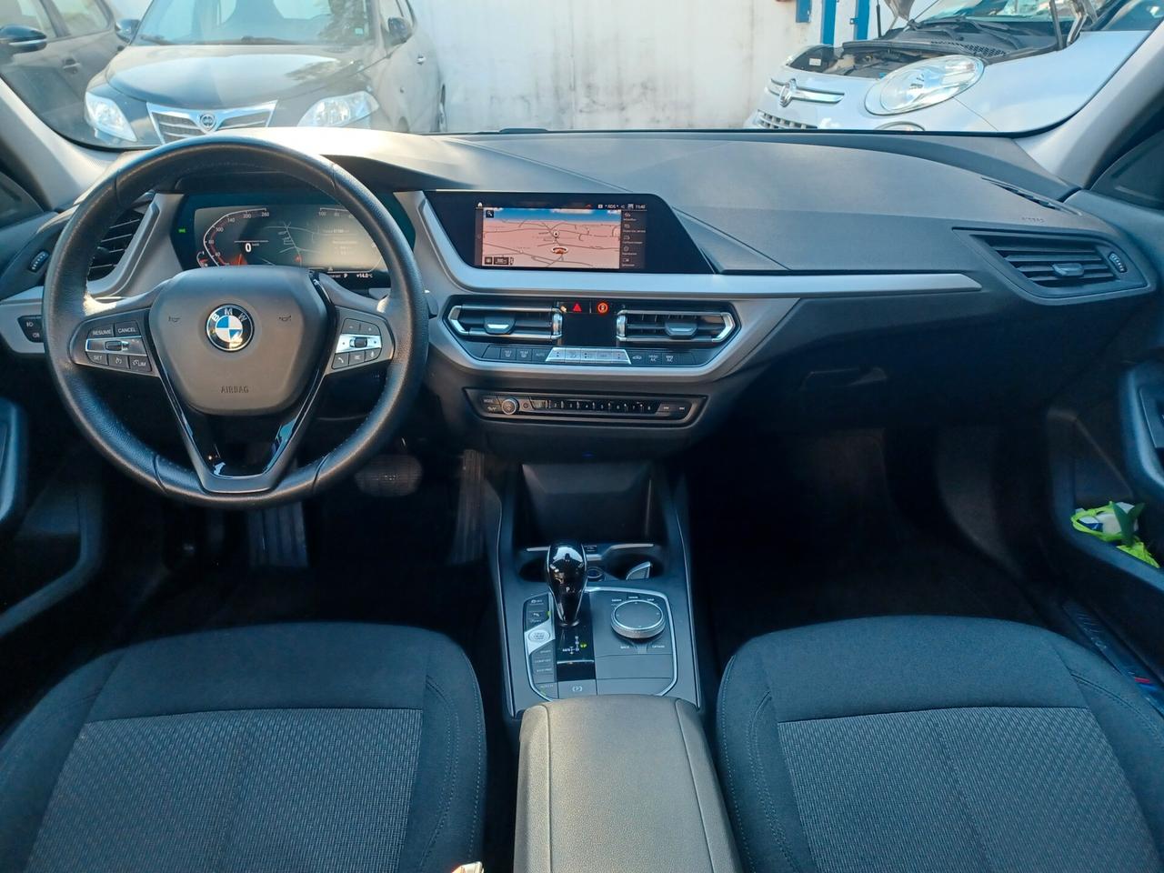 Bmw 116 D M SPORT 2022 SOLO 59000 KM