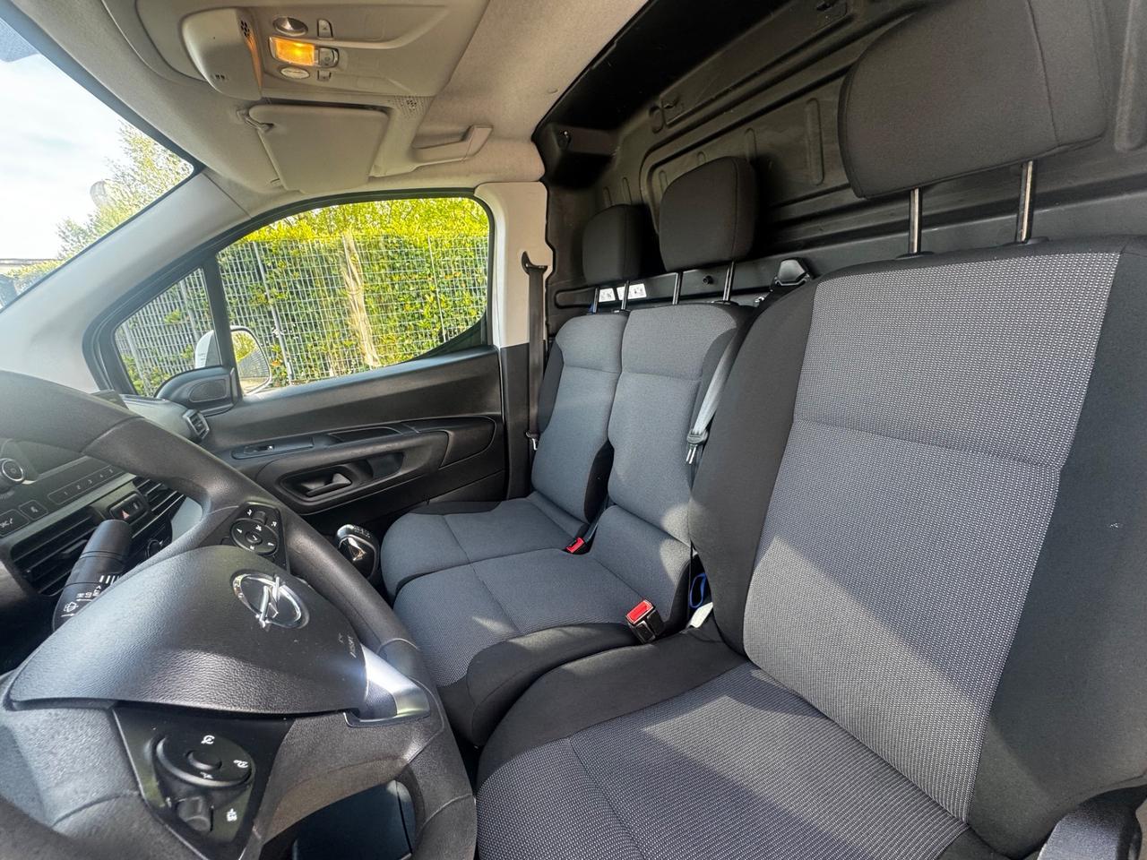 Opel Combo Cargo 1.6 Diesel PC 650kg