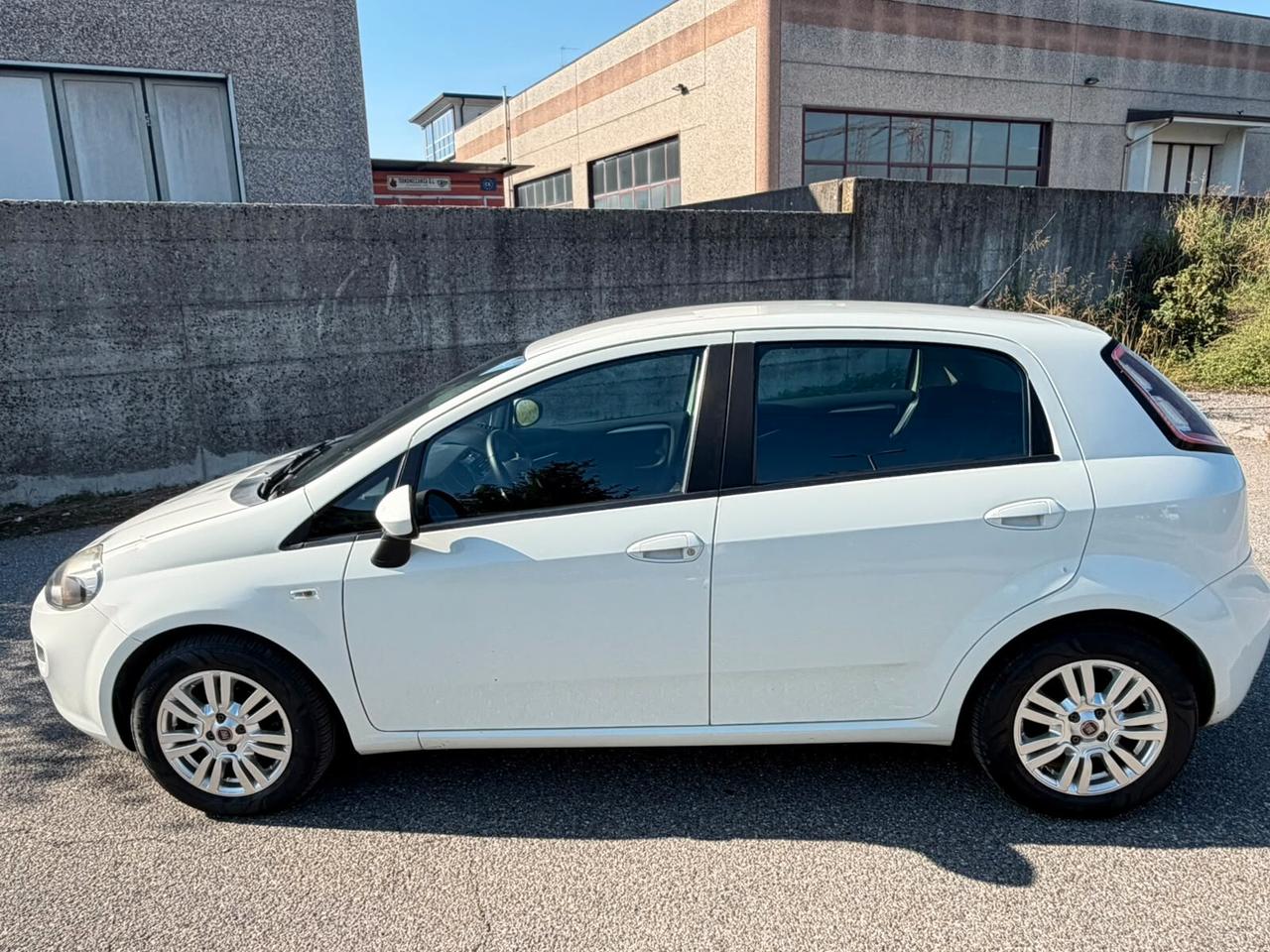 Fiat Punto 1.3 MJT II S&S 85 CV 5 porte ECO Lounge