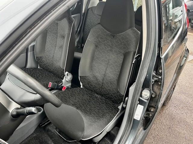 Peugeot 107 1.0 Active 5p 69 CV "X NEOPATENTATI"