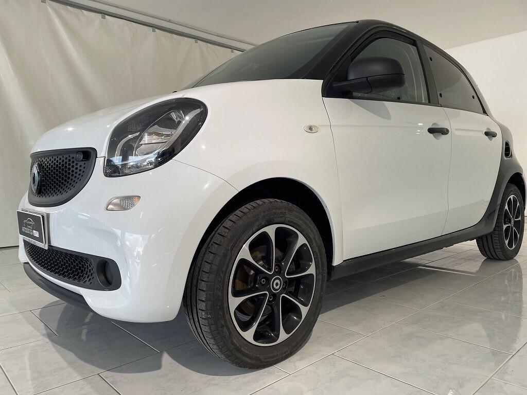 SMART FORFOUR 2015 5 PORTE 75 CV X NEOPATENTATI