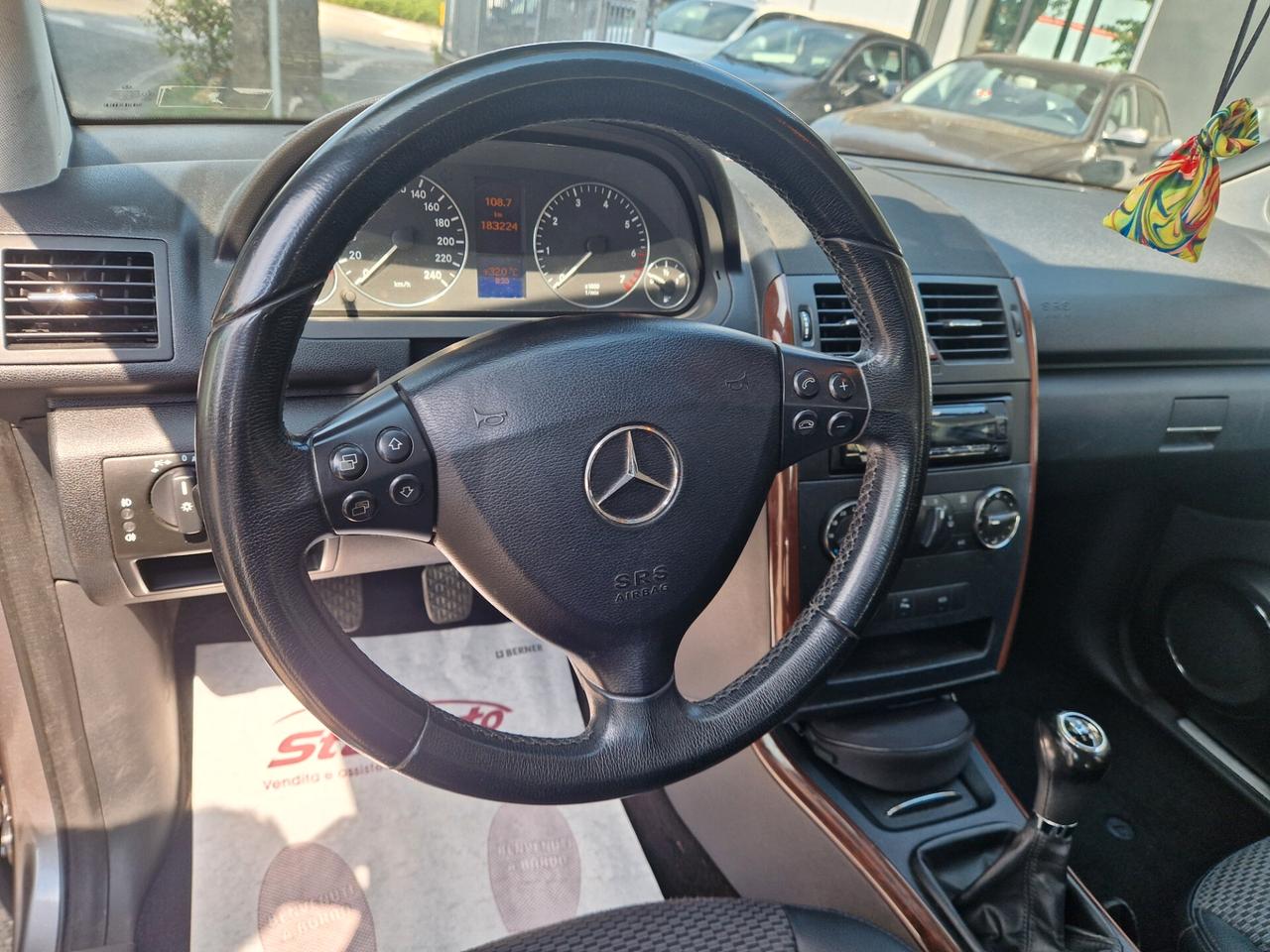 Mercedes-benz A 160
