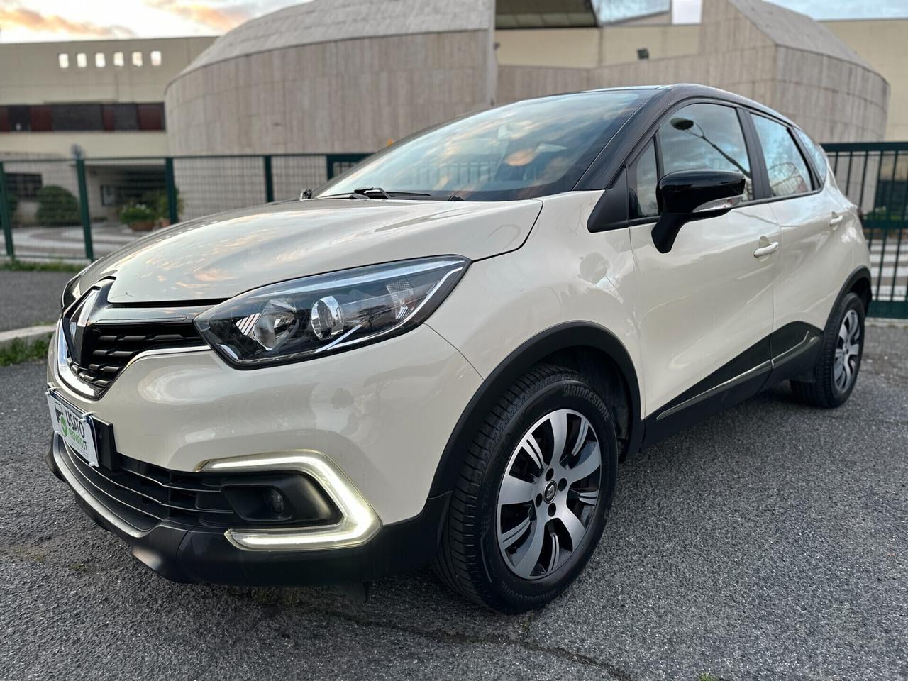 Renault Captur 0.9 TCe 90 CV Euro 6 GARANZIA 12m
